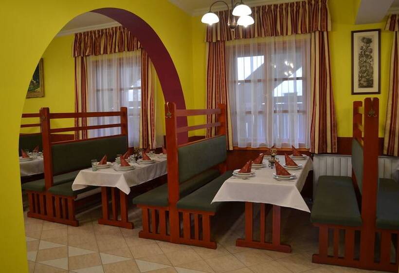 Отель Napsugár