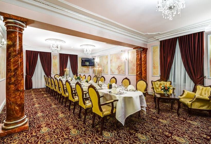 בית מלון כפרי Pałacyk Otrębusy Business & Spa