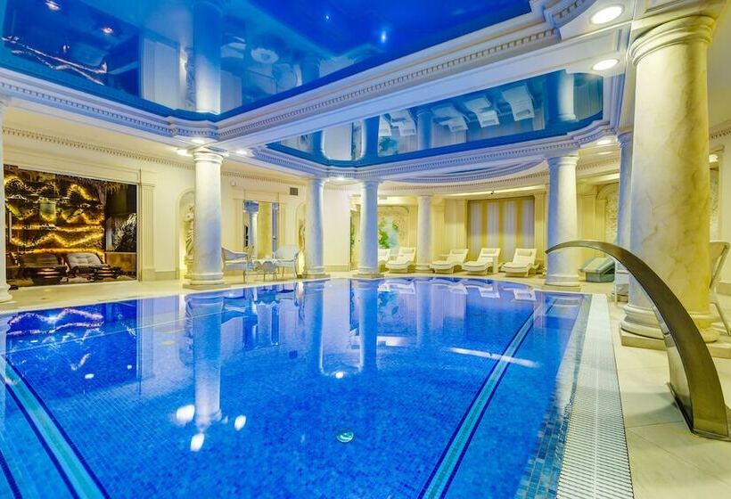 בית מלון כפרי Pałacyk Otrębusy Business & Spa