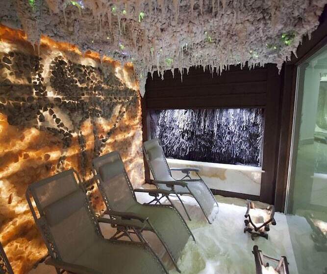 בית מלון כפרי Pałacyk Otrębusy Business & Spa