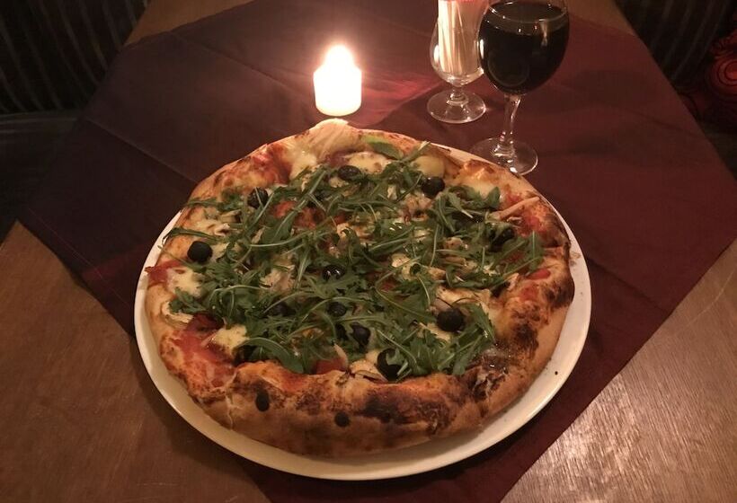 Pałac Tarnowskich Hotel & Restauracja & Spa