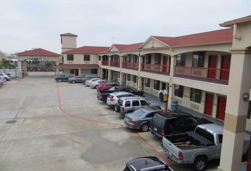 فندق Platinum Inn Katy