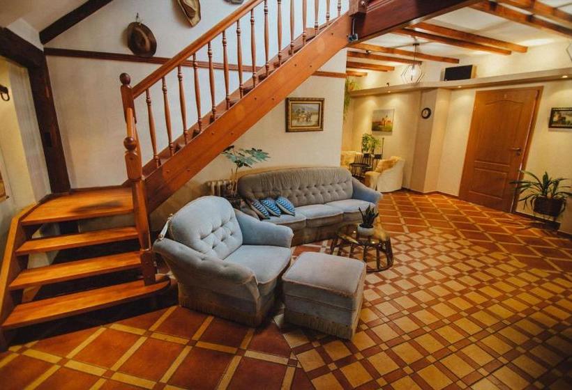 בית מלון כפרי Podkowa Modliszów