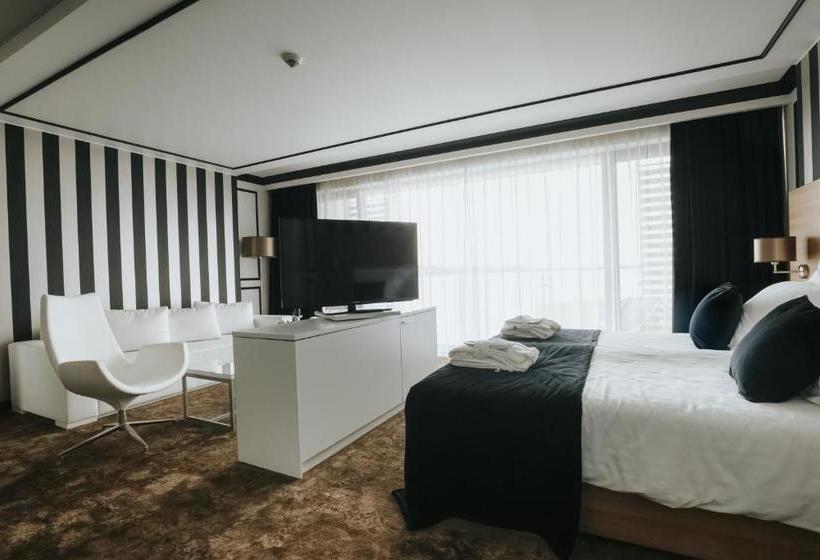 فندق Sułkowski Conference Resort