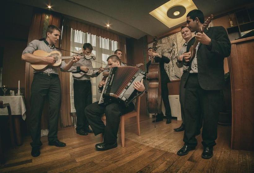 בית מלון כפרי Szent János