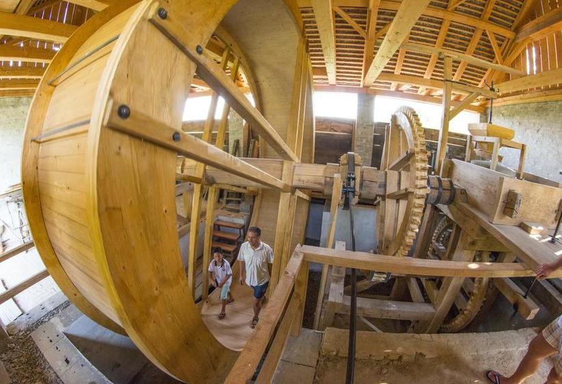 בית מלון כפרי Szent János