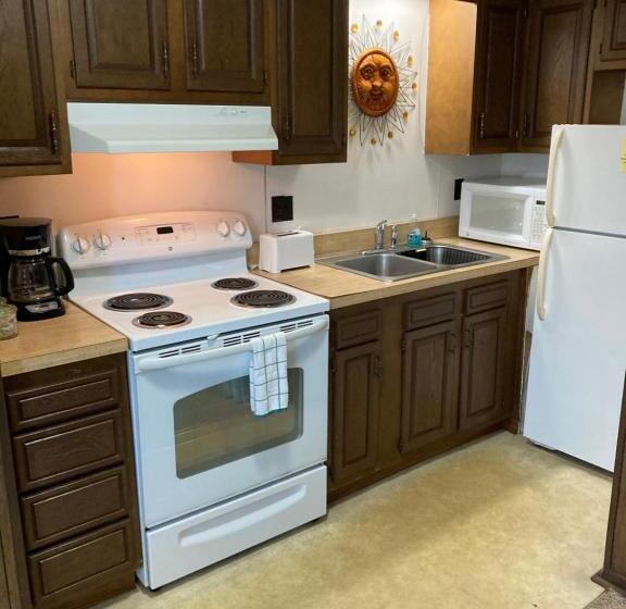 בית מלון כפרי The Inn At Lewes