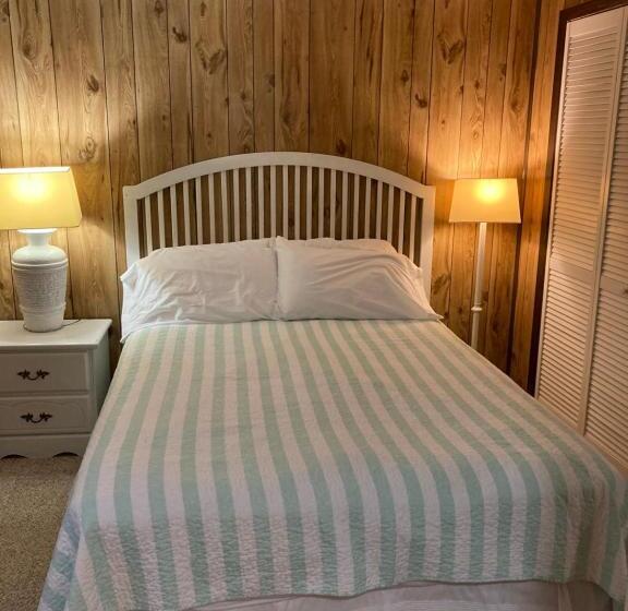 בית מלון כפרי The Inn At Lewes