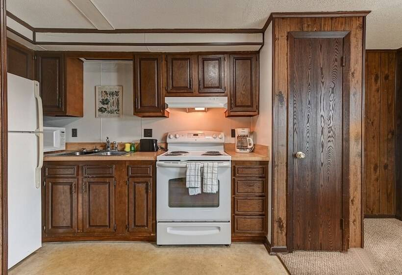 בית מלון כפרי The Inn At Lewes