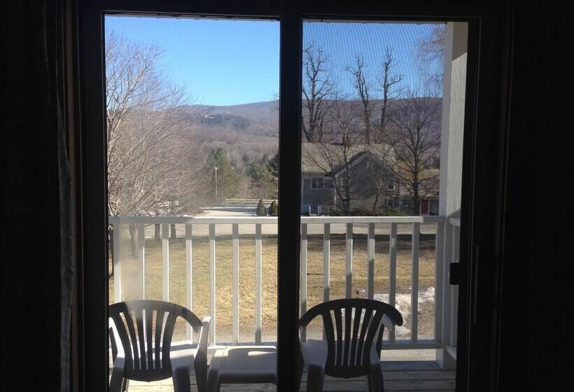 ホテル The Inn At Willow Pond