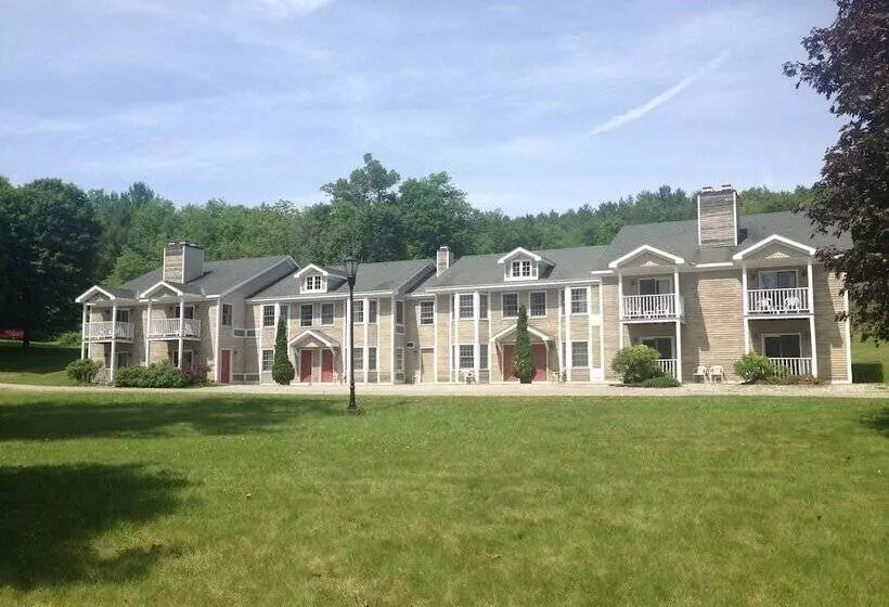 ホテル The Inn At Willow Pond