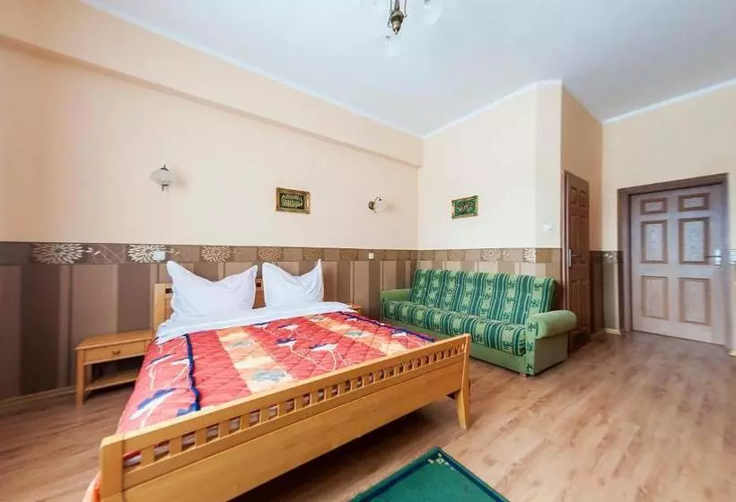 Hotelli Uroczysko