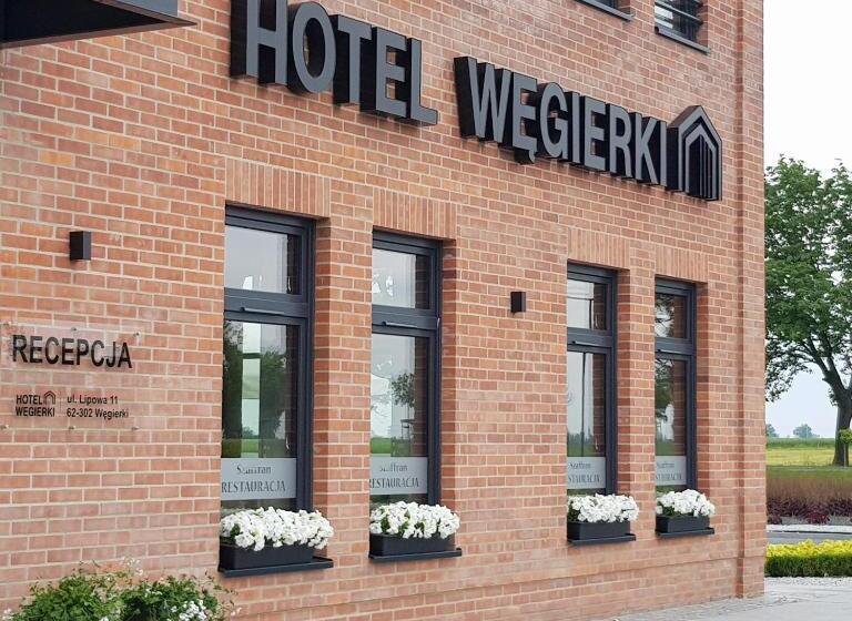 ホテル Węgierki