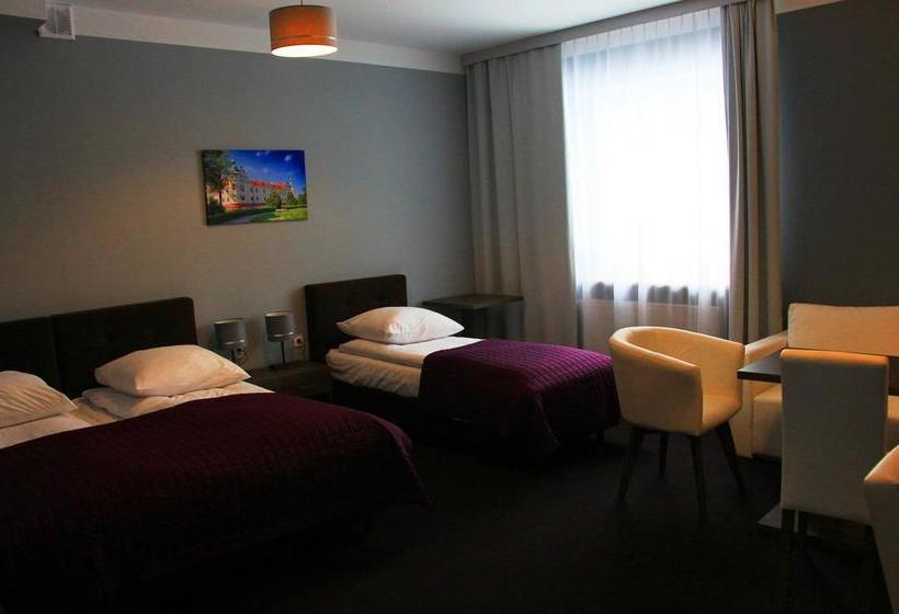 Отель Zamek W Baranowie Sandomierskim