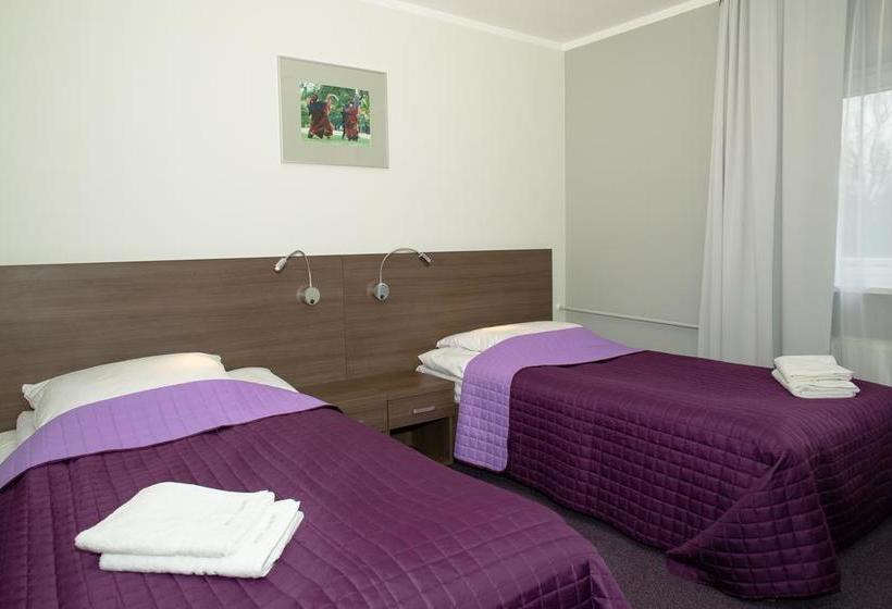 Отель Zamek W Baranowie Sandomierskim