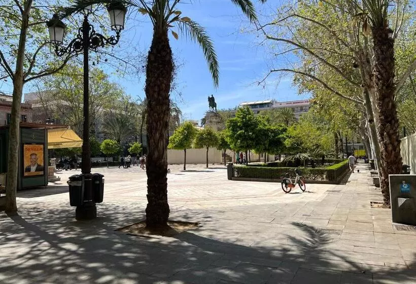 Aamiaismajoitus (B&B) Atico Catedral Aloha Sevilla