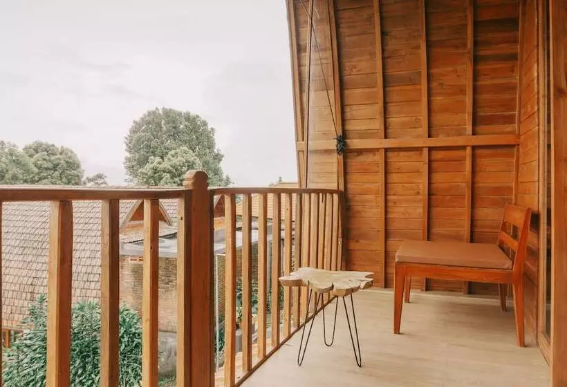 ホテル Camaradvipa Retreat Munduk