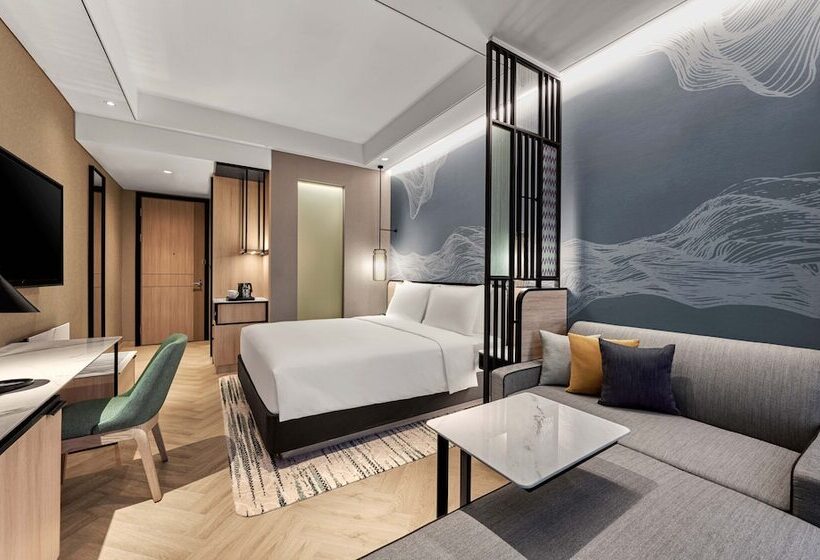 Отель Hyatt Place Makassar