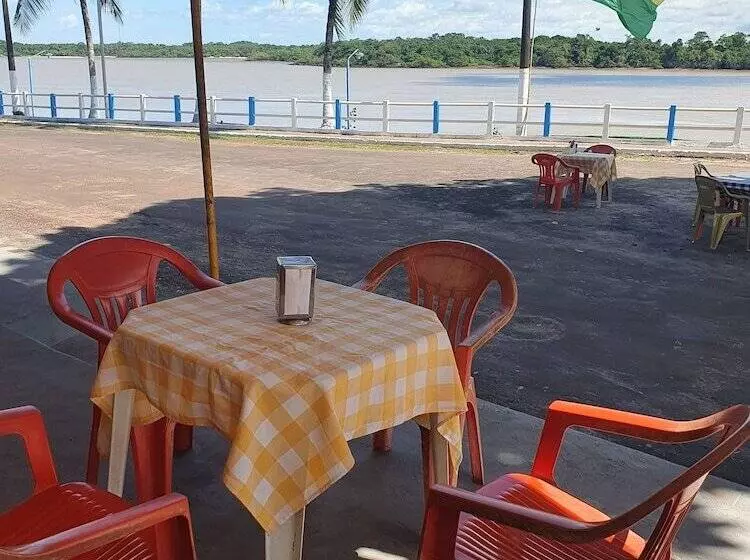 ホテル Ilha Bela Soure