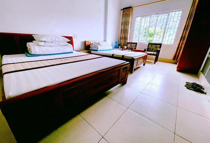 هتل Khách Sạn đá Vàng   Golden Stone