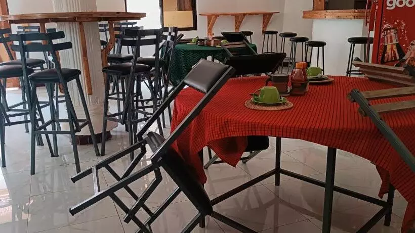 هتل Kileleni Lodge