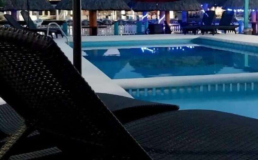 酒店 La Cueva Del Pirata