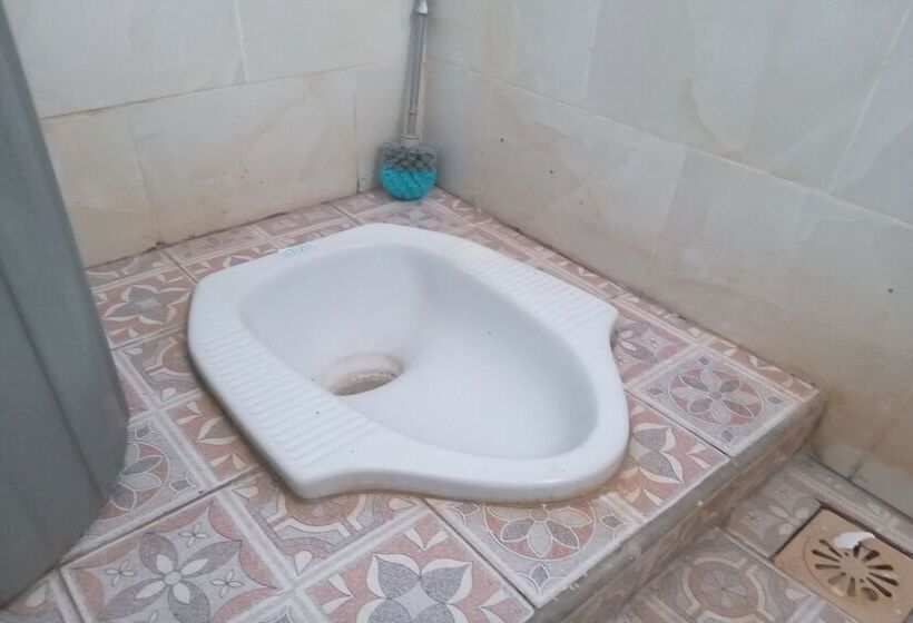 Отель Oyo Life 93257 Kos Anugerah