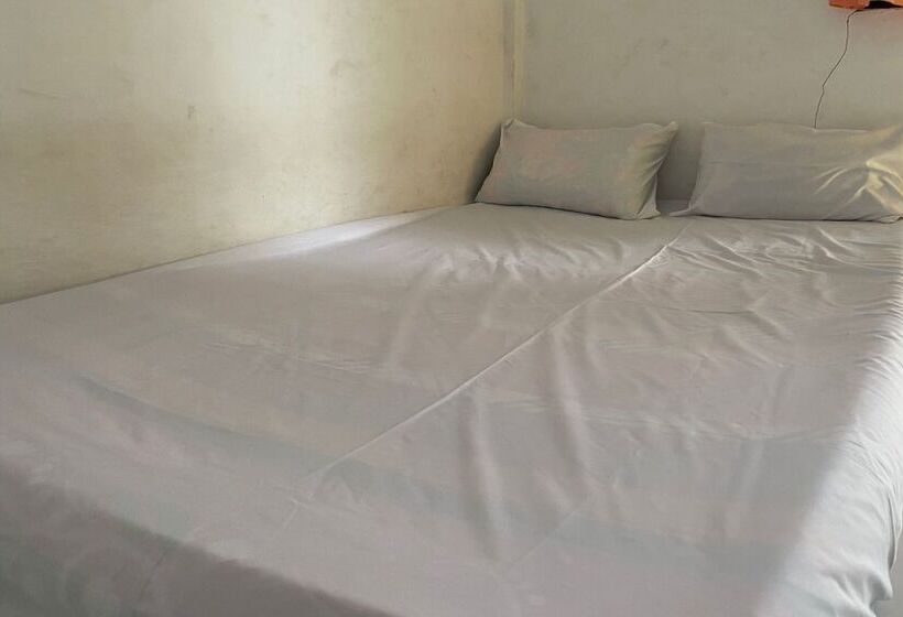 Отель Oyo Life 93257 Kos Anugerah