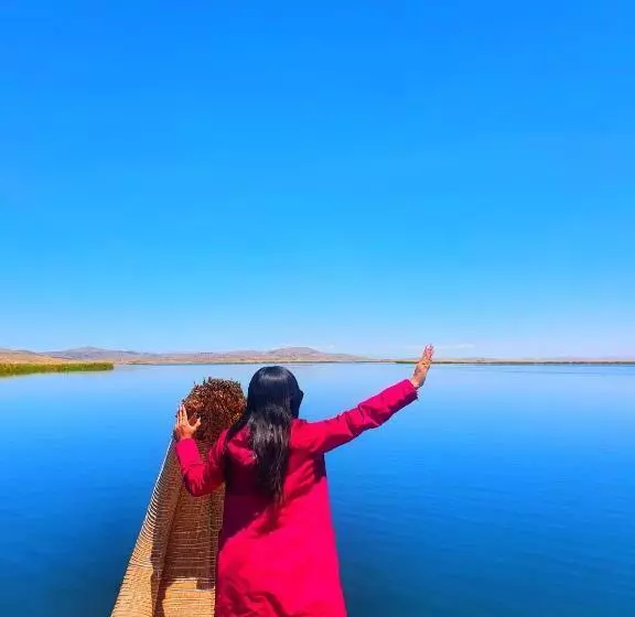 هتل Posada Del Titicaca Lodge