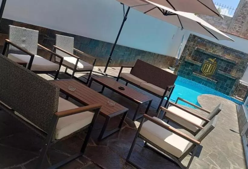 ホテル Residencial Carmani