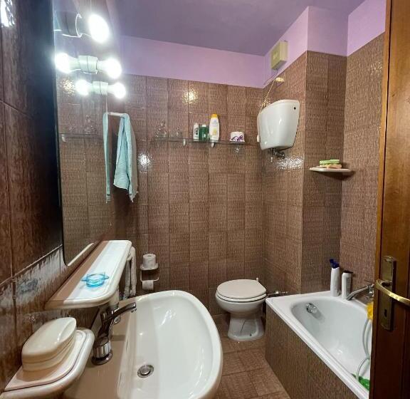 Pension (Hôtel basse catégorie) Camera Palazzoni