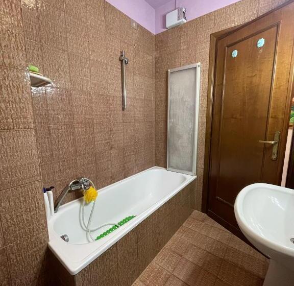 Pension (Hôtel basse catégorie) Camera Palazzoni