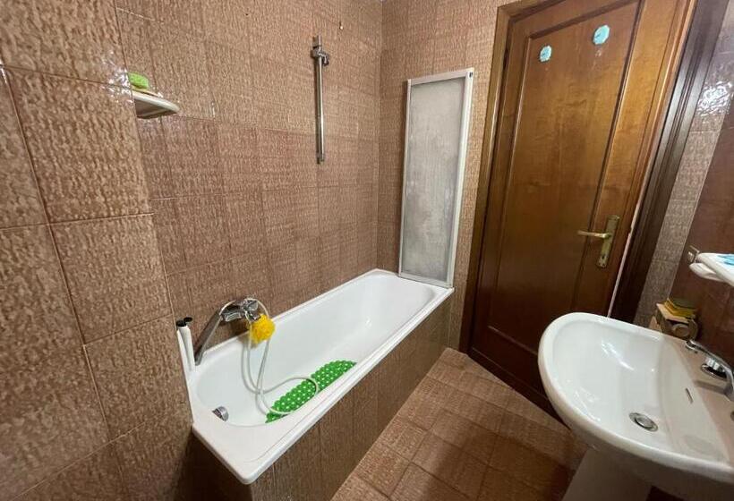 Pension (Hôtel basse catégorie) Camera Palazzoni