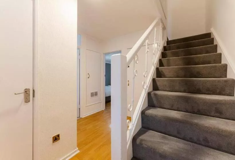 ペンション Stratford Great Rooms To Stay   20