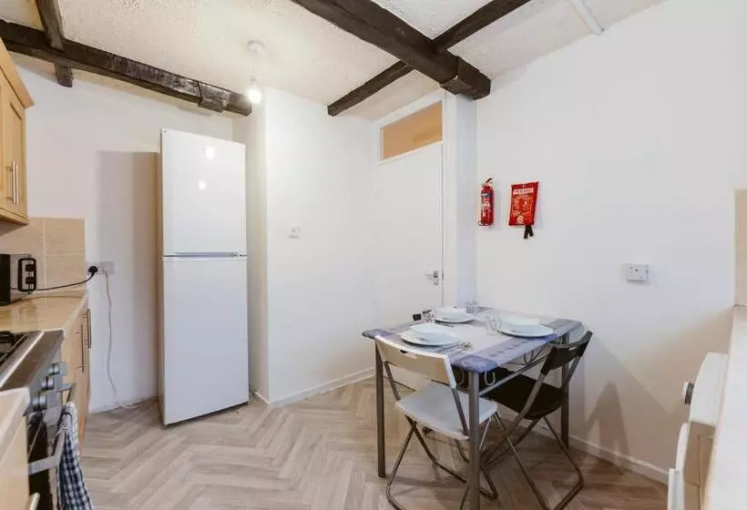 ペンション Stratford Great Rooms To Stay   20