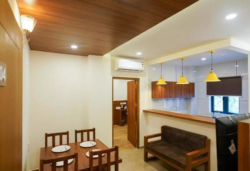 Retkeilymaja Grand Plaza Inn