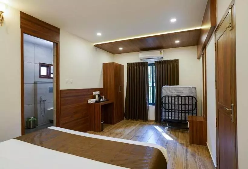 Retkeilymaja Grand Plaza Inn