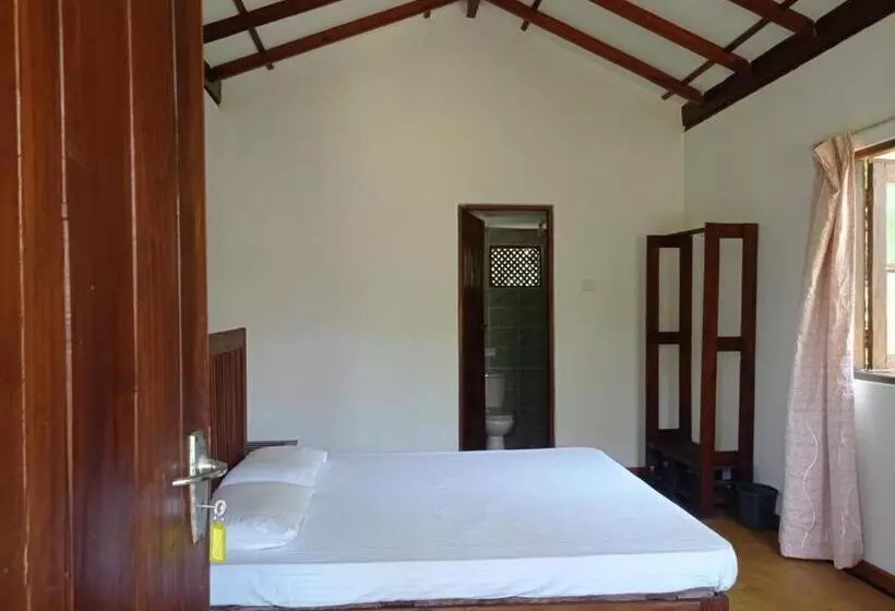 ユースホステル Ralapela Eco Resort