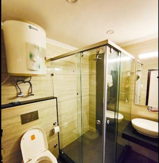 Hotel Palace Inn Shrinagar