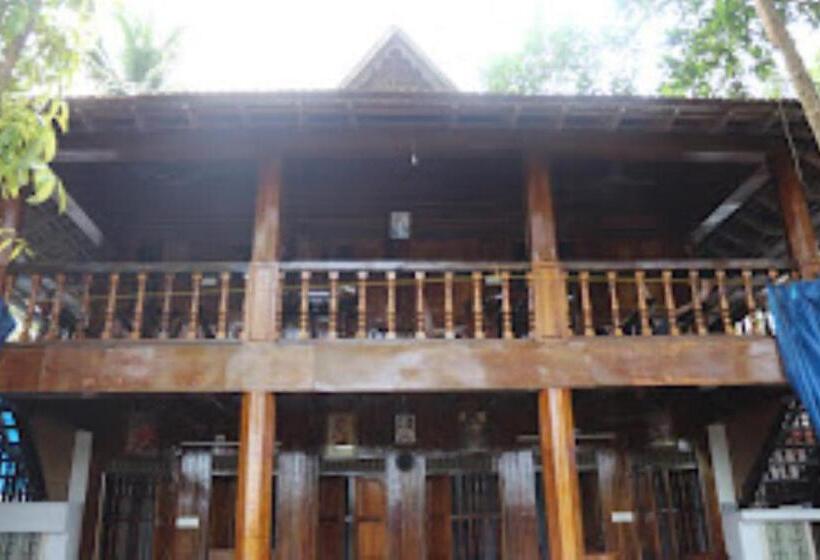 Malayalam Lake Resorts Alappuzha