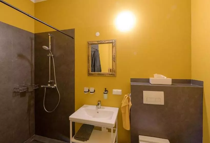 Majatalo Gästehaus Villa Fliedner   Das Kutscherhaus