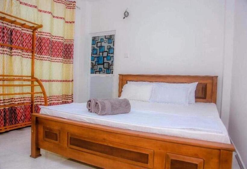 بنسيون Mirissa Diamond Beach Villa