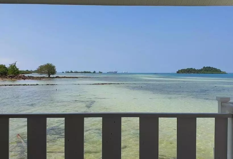 Lomakeskus Morelo Water Villa