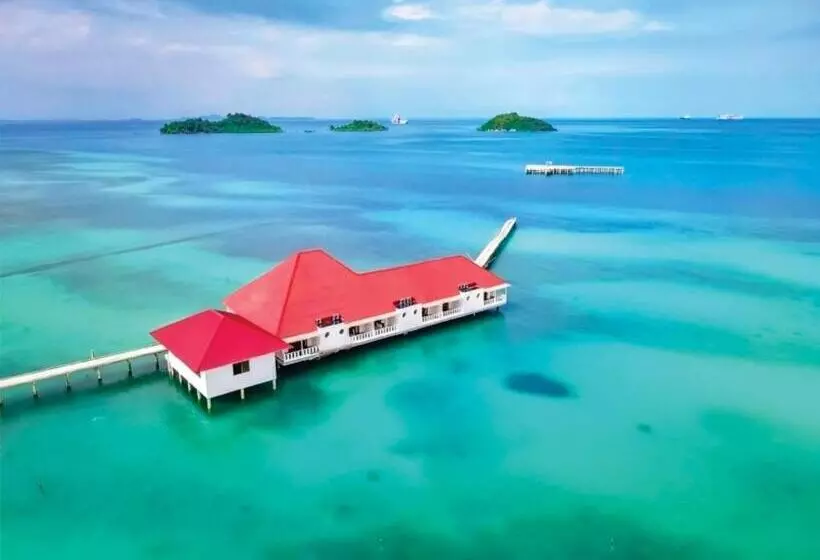 Lomakeskus Morelo Water Villa