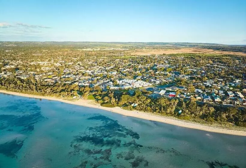 Lomakeskus Peninsula Beachside Accommodation