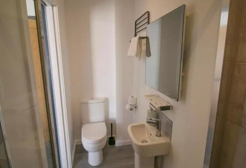 Self Service En Suite Rooms By Property Promise