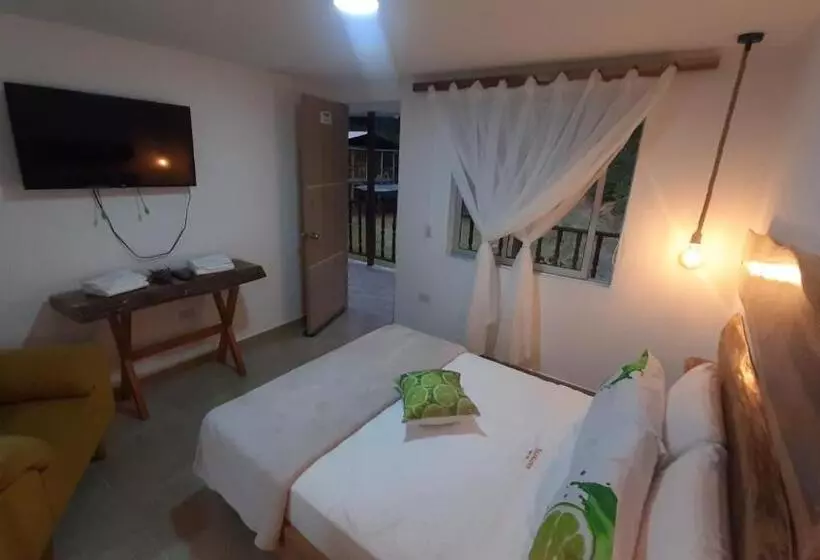 Azahares Hotel Y Café