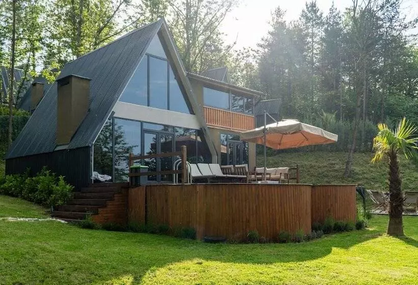 تختخواب و صبحانه Pastel Sapanca