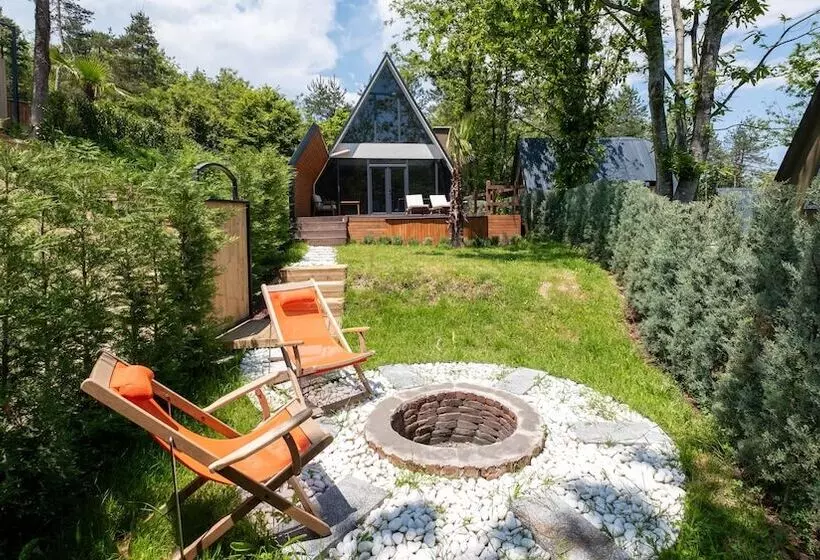 تختخواب و صبحانه Pastel Sapanca