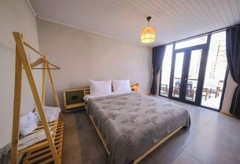 تختخواب و صبحانه Pastel Sapanca